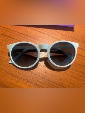 New goodr circle g sunglasses